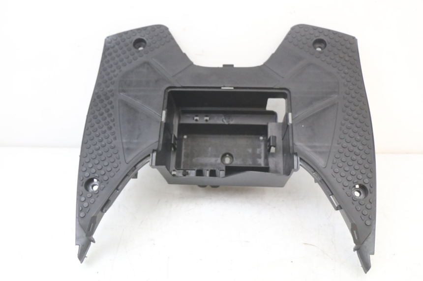 photo de TAPA REPOSAPIES KYMCO SUPER 8 125 (2008 - 2015)