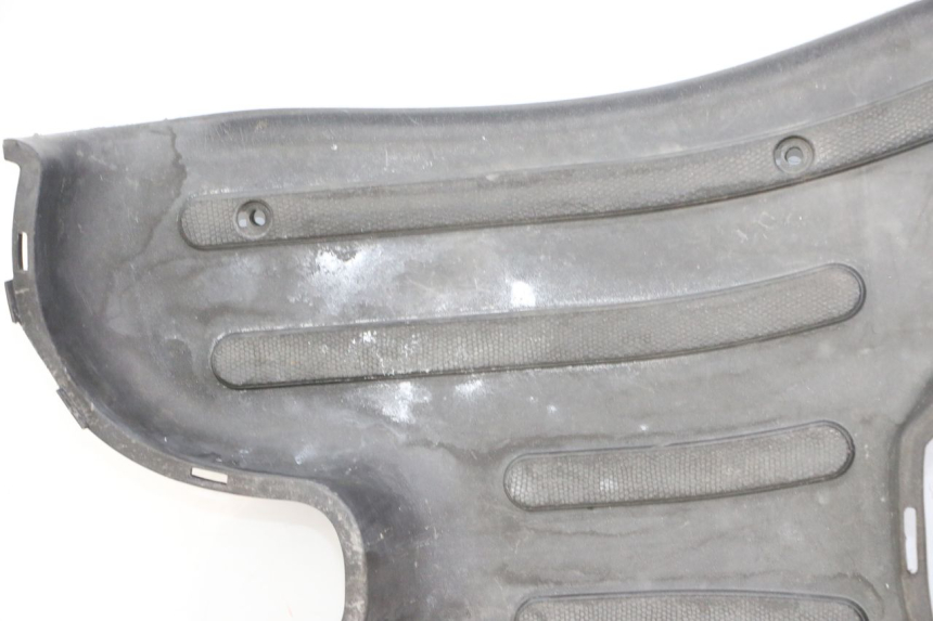 photo de TAPA REPOSAPIES PIAGGIO LIBERTY 4T 50 (2009 - 2015)