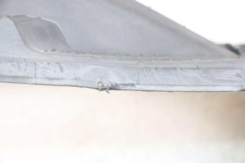 photo de TAPA REPOSAPIES YAMAHA NEO'S NEOS 2T 50 (1998 - 2007) - Otra perspectiva