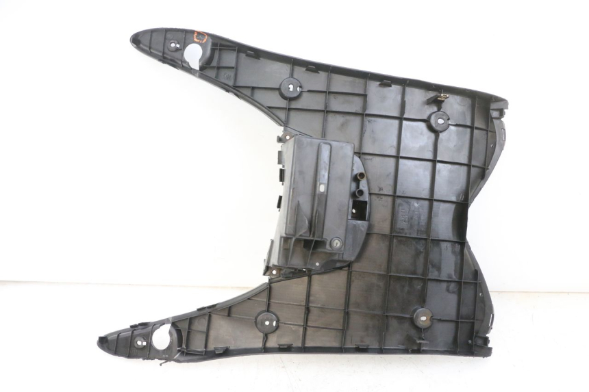 photo de TAPA REPOSAPIES YAMAHA NEOS NEO'S 4T 50 (2008 - 2016) - Estado de la superficie y material