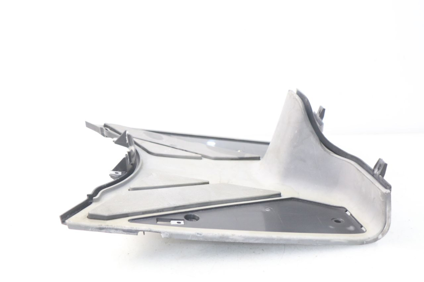 photo de TAPA REPOSAPIES PIAGGIO NEW TYPHOON 50 (2010 - 2017)