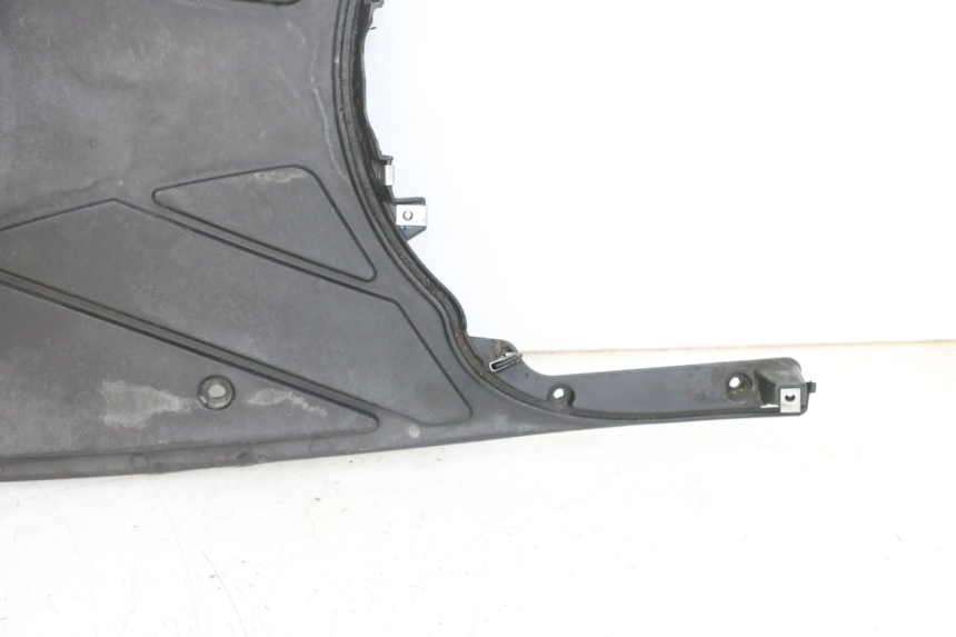 photo de TAPA REPOSAPIES PIAGGIO NEW TYPHOON 50 (2018 - 2021) - Marcados y referencias originales