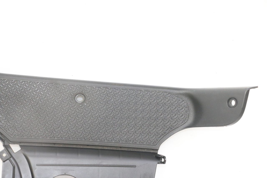 photo de TAPA REPOSAPIES PIAGGIO NRG POWER PUREJET 50 (2018 - 2021)
