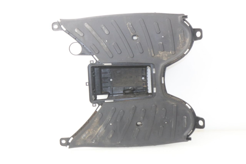 photo de TAPA REPOSAPIES PEUGEOT KISBEE 2T 50 (2010 - 2017)