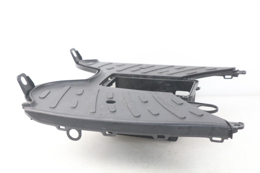 photo de ESTRIBO PEUGEOT KISBEE 4T 50 (2010 - 2017)
