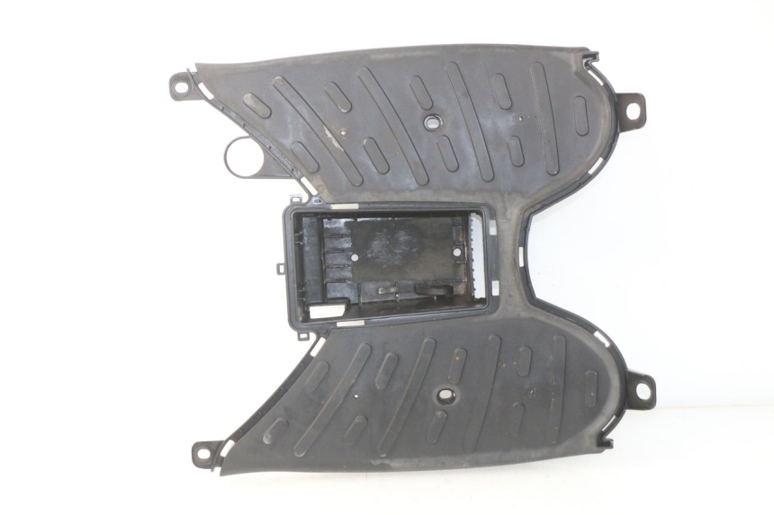 photo de TAPA REPOSAPIES PEUGEOT STREETZONE 2T 50 (2014 - 2019)