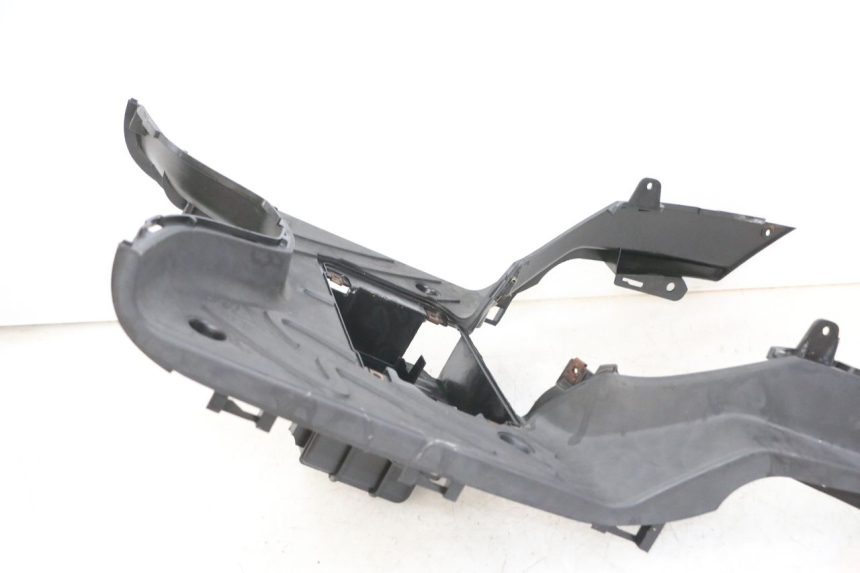 photo de TAPA REPOSAPIES PEUGEOT TWEET 4T 50 (2014 - 2019)