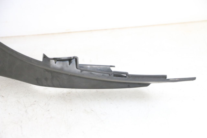 photo de TAPA REPOSAPIES PEUGEOT TWEET 4T 50 (2014 - 2019)