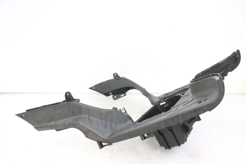 photo de TAPA REPOSAPIES PEUGEOT TWEET 4T 50 (2014 - 2019)