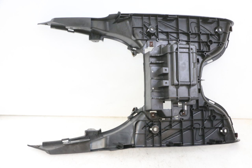 photo de TAPA REPOSAPIES PEUGEOT TWEET 4T 50 (2014 - 2019)