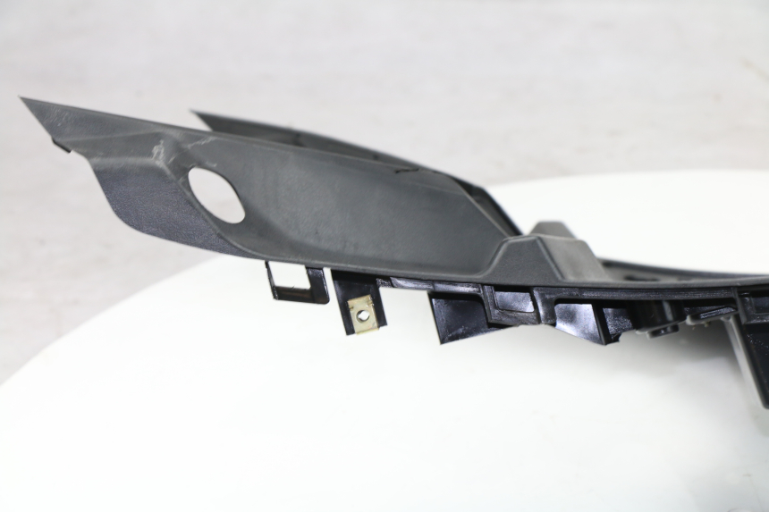 photo de ESTRIBO PEUGEOT V-CLIC VCLIC 50 (2007 - 2013)