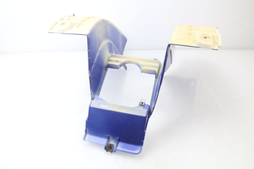 photo de TAPA REPOSAPIES PIAGGIO HEXAGON LX4 125 (1998 - 2001)