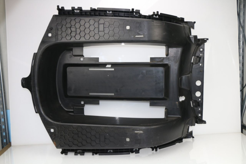 photo de TAPA REPOSAPIES RENAULT TWIZY 45 (2012 - 2019)