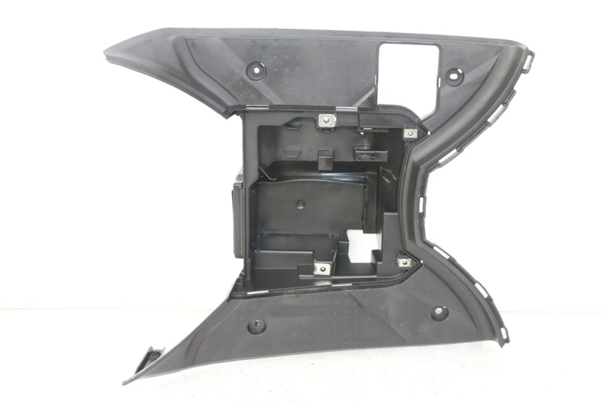 photo de TAPA REPOSAPIES HONDA SH i 300 (2015 - 2020)