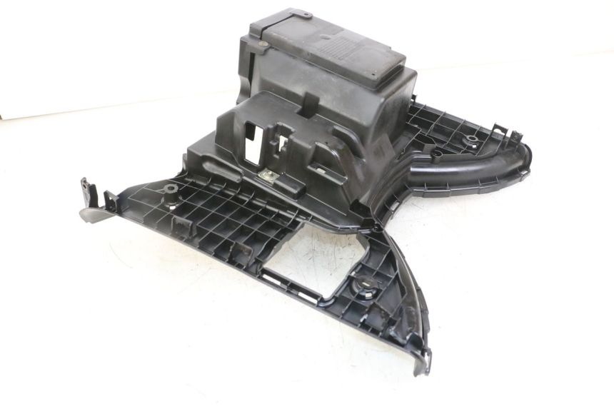 photo de TAPA REPOSAPIES HONDA SH i 300 (2015 - 2020)