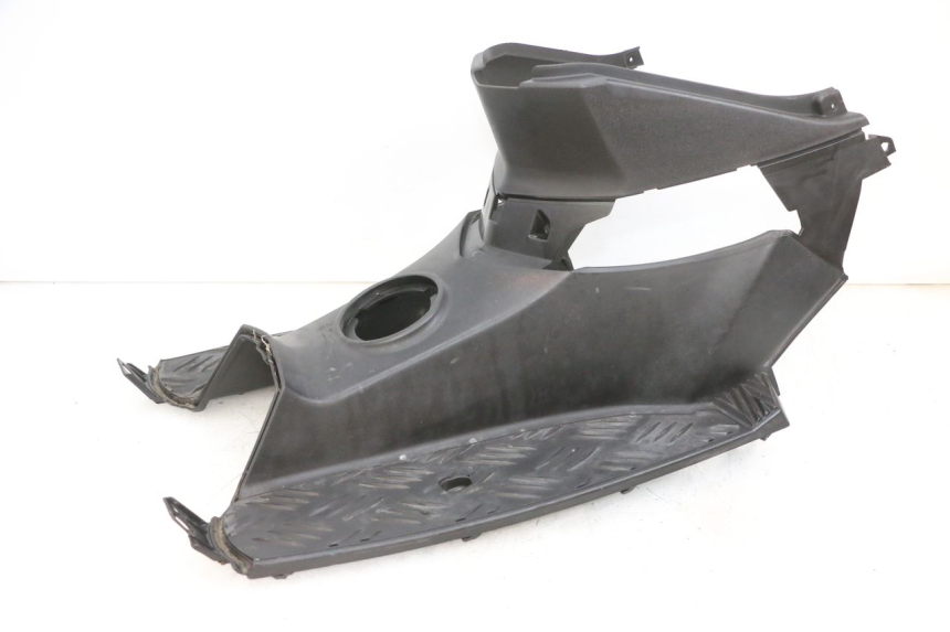 photo de TAPA REPOSAPIES PEUGEOT SPEEDFIGHT 4 4T EFI 50 (2021 - 2025) - Primer plano de alta resolución