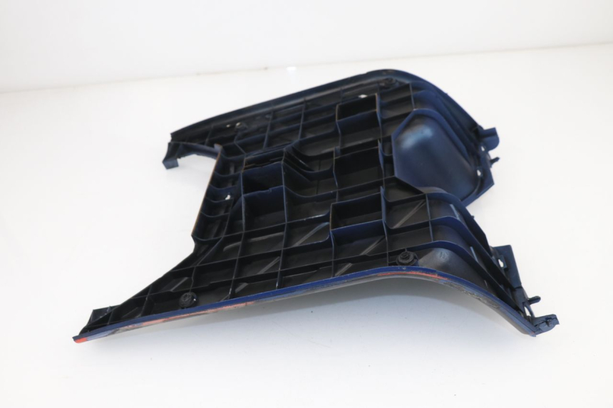 photo de TAPA REPOSAPIES GILERA STORM 50 (1993 - 1997)
