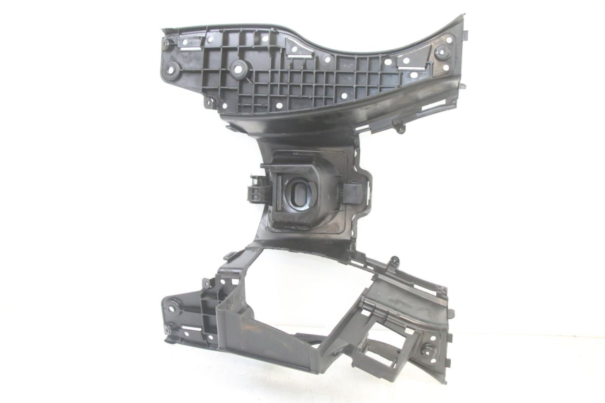 photo de TAPA REPOSAPIES SUZUKI BURGMAN 125 (2015 - 2017)