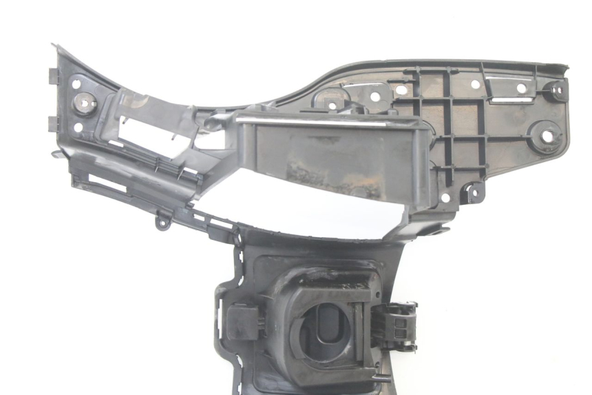 photo de TAPA REPOSAPIES SUZUKI BURGMAN 125 (2015 - 2017)
