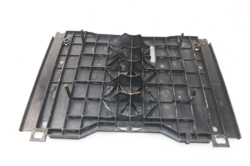 photo de TAPA REPOSAPIES PEUGEOT SX 80 (1986 - 1995)