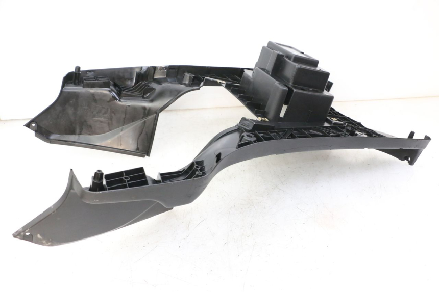 photo de TAPA REPOSAPIES SYM ORBIT 2 4T 50 (2008 - 2017)