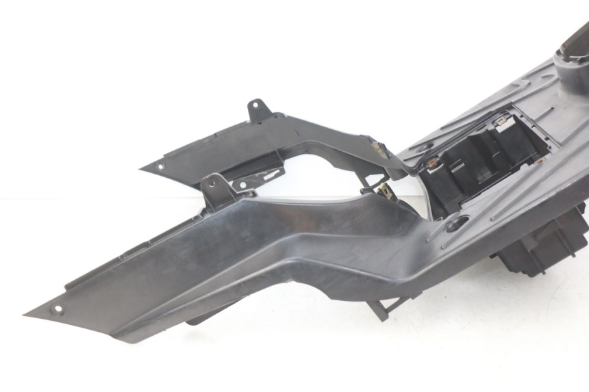 photo de TAPA REPOSAPIES PEUGEOT TWEET 4T 50 (2018 - 2020)