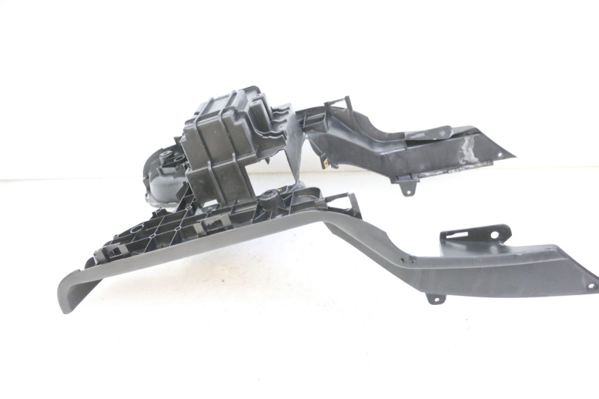 photo de TAPA REPOSAPIES PEUGEOT TWEET 4T 50 (2018 - 2020)