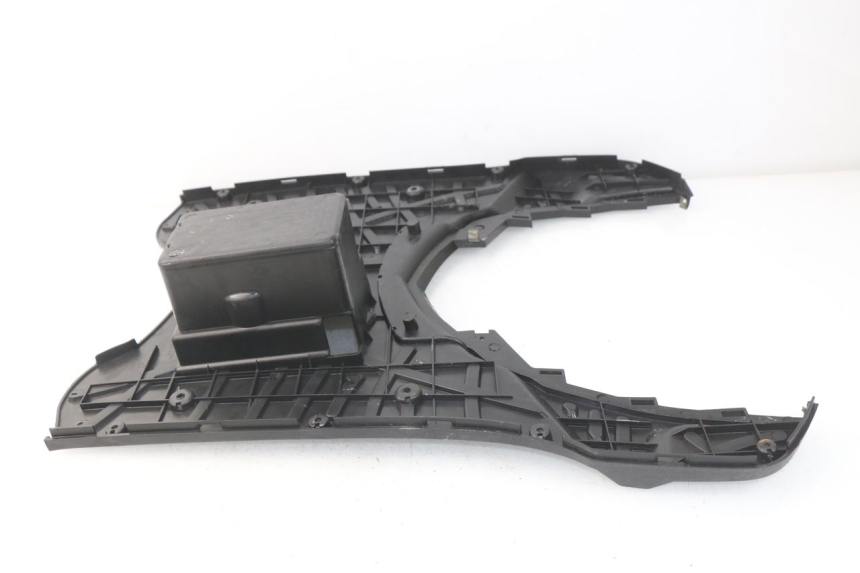 photo de TAPA REPOSAPIES EUROCKA VIRTUALITY GT 4T 50 (2011 - 2017)