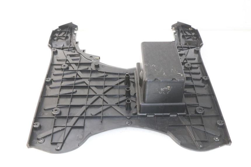 photo de TAPA REPOSAPIES EUROCKA VIRTUALITY GT 4T 50 (2011 - 2017)