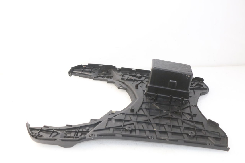 photo de TAPA REPOSAPIES EUROCKA VIRTUALITY GT 4T 50 (2011 - 2017)