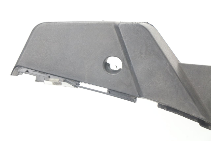 photo de TAPA REPOSAPIES PEUGEOT VIVACITY 125 (2010 - 2017)