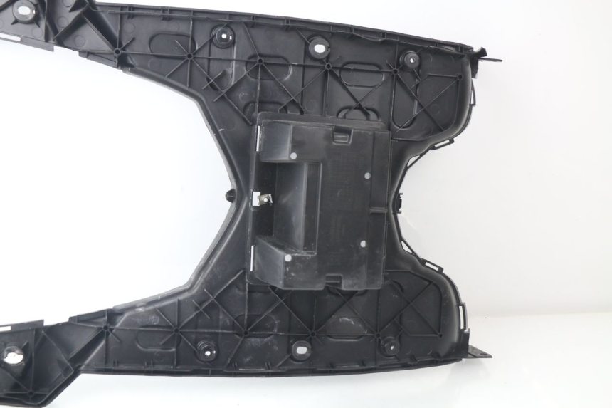 photo de TAPA REPOSAPIES PEUGEOT VIVACITY 125 (2010 - 2017)