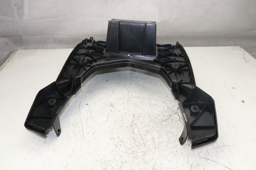 photo de TAPA REPOSAPIES PEUGEOT VIVACITY 125 (2010 - 2017)