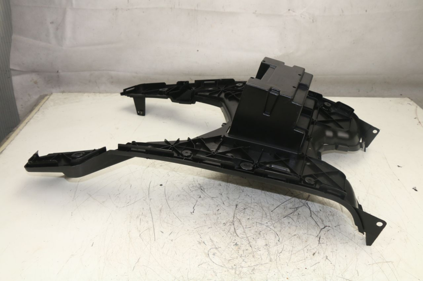 photo de TAPA REPOSAPIES PEUGEOT VIVACITY 125 (2010 - 2017)