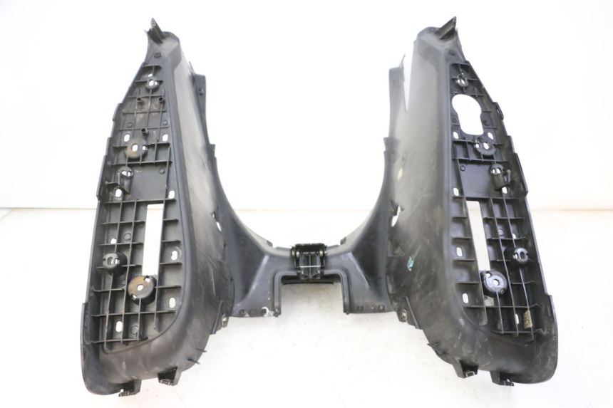 photo de ESTRIBO YAMAHA X-MAX XMAX 125 (2010 - 2014)