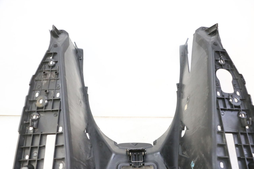 photo de ESTRIBO YAMAHA X-MAX XMAX 125 (2010 - 2014)