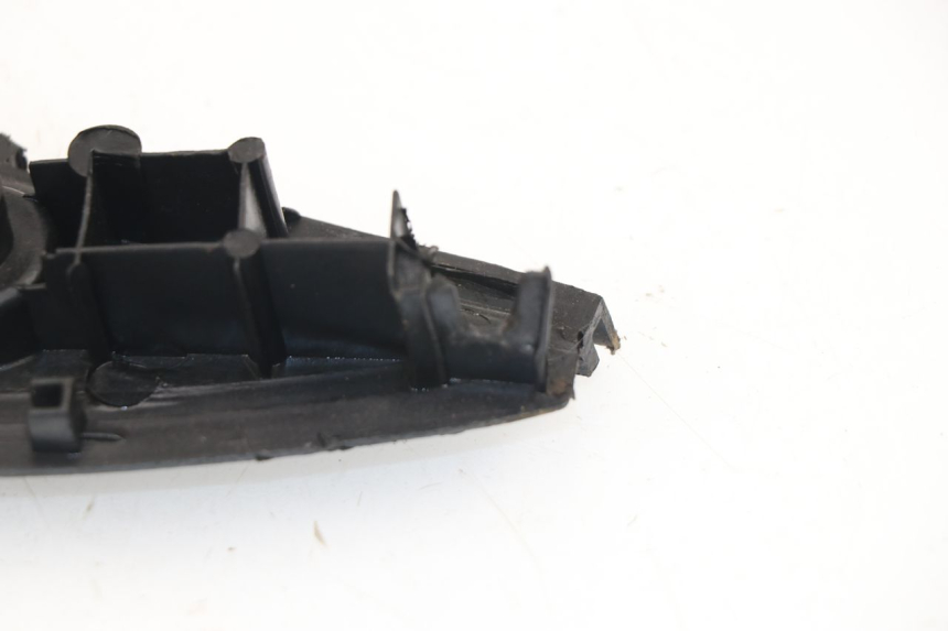 photo de TAPA REPOSAPIES YIYING YY T POWER MAX 125 (2006 - 2016)