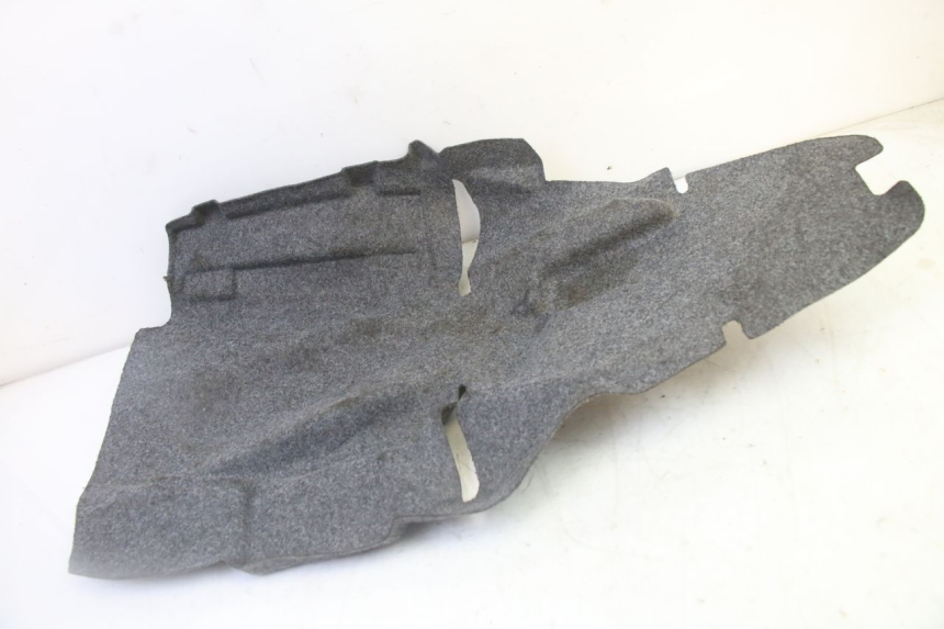 photo de MOQUETA BAÚL HONDA FES S-WING SWING ABS 125 (2007 - 2015)