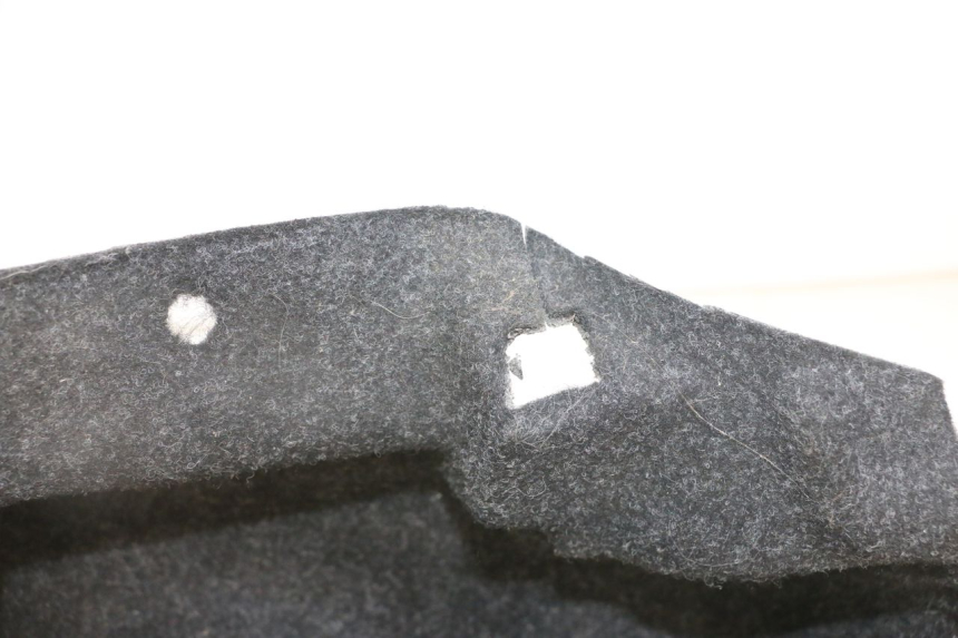 photo de COFRE ALFOMBRA PIAGGIO SUPER LX 125 (2000 - 2003)