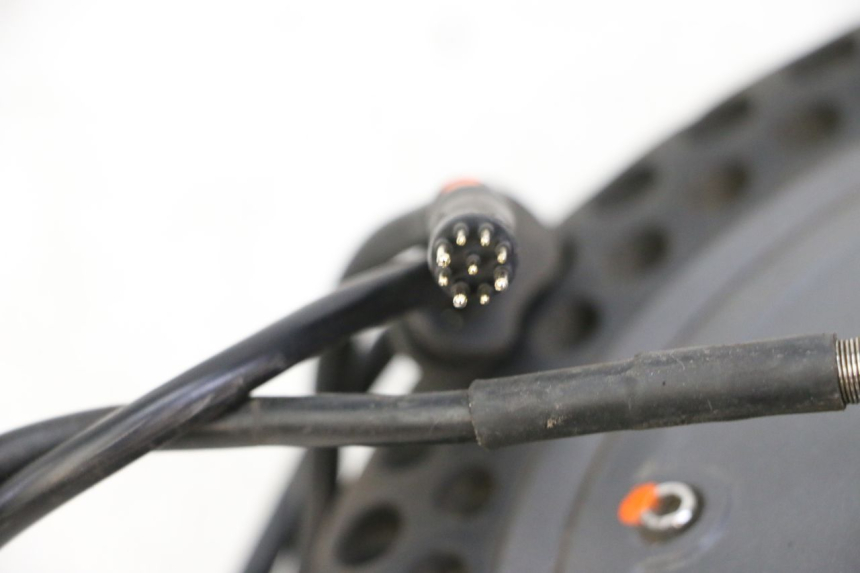 photo de MOTOR URBANGLIDE 100XS 1