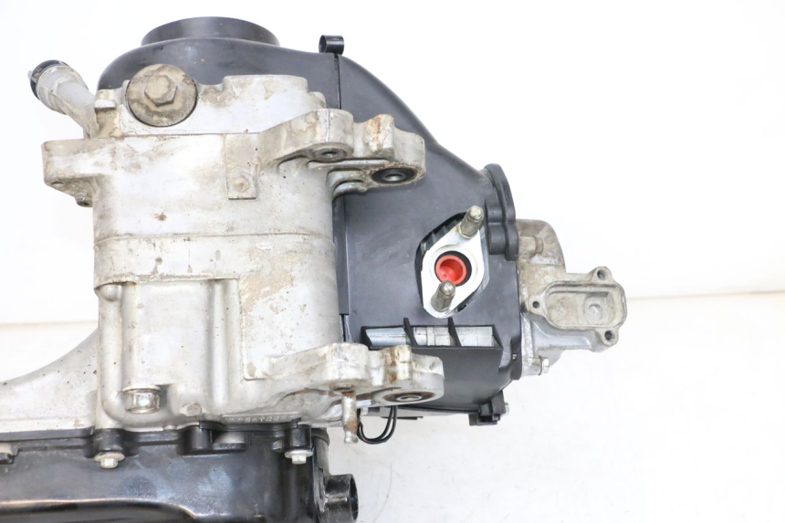 photo de MOTOR KYMCO AGILITY 4T 50 (2018 - 2022) - Zoom estado de uso