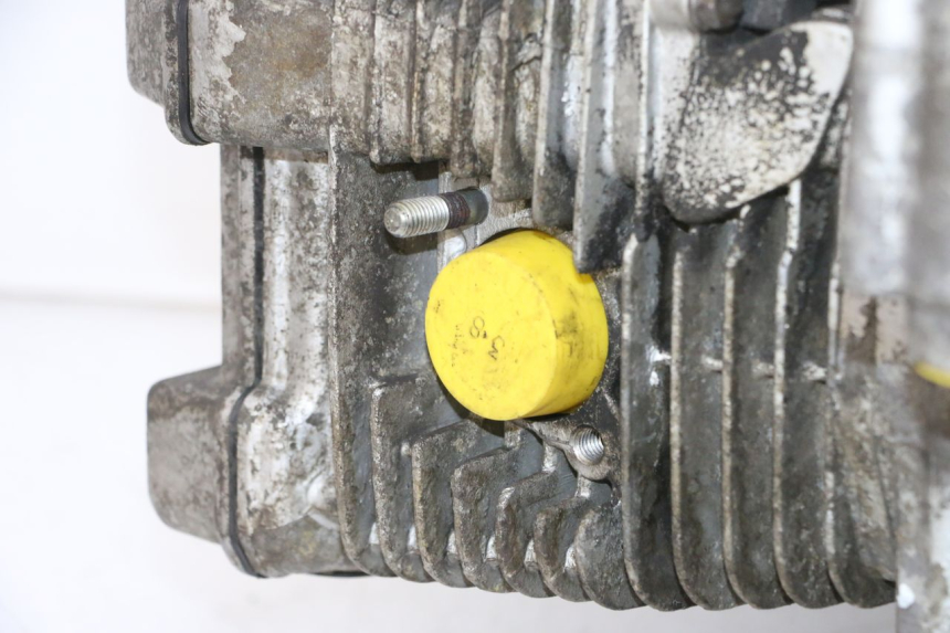 photo de MOTOR HYOSUNG GV AQUILA 125 (2000 - 2004)