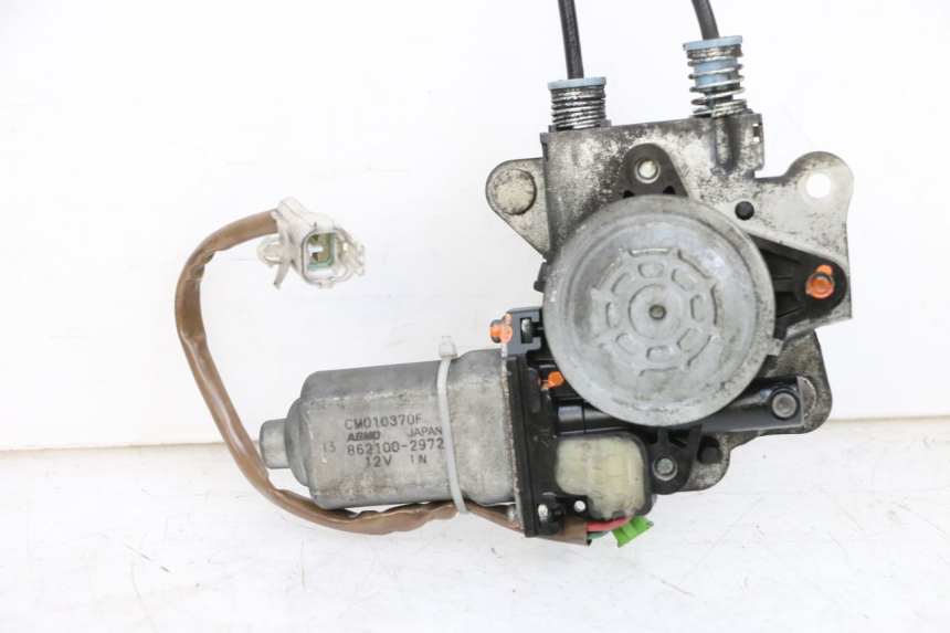 photo de BURBUJA MOTOR SUZUKI BURGMAN EXECUTIVE ABS 650 (2006 - 2012) - Zoom estado de uso