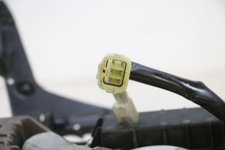 photo de MOTOR BURBUJA YAMAHA FJR ABS 1300 (2006 - 2012) - Otra perspectiva