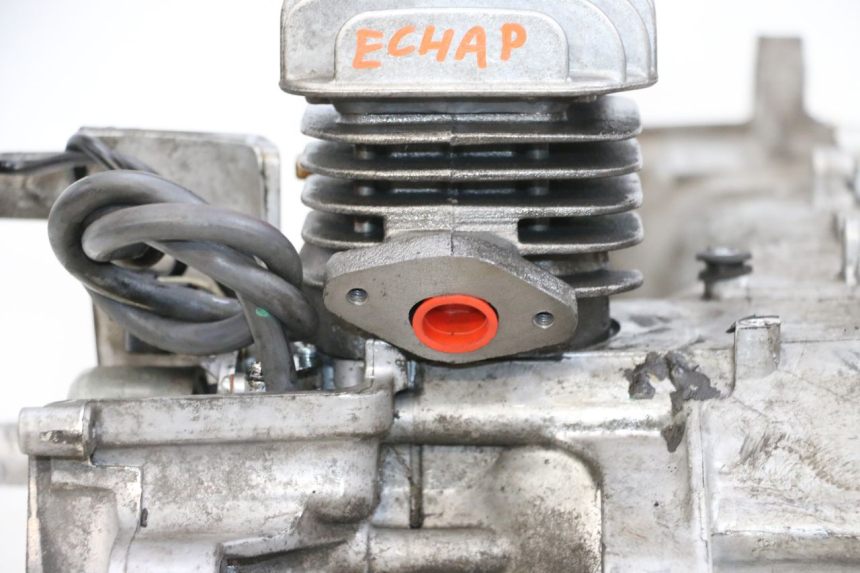 photo de MOTOR YAMAHA BW'S EASY 50 (2013 - 2016) - Enfoque en la estructura