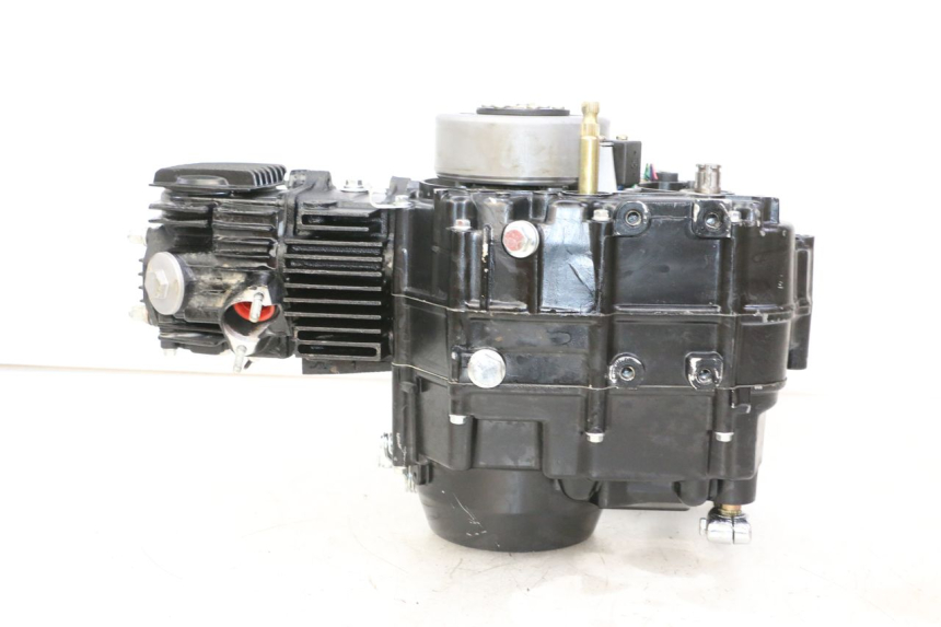 photo de MOTOR LONCIN DIRT BIKE 125