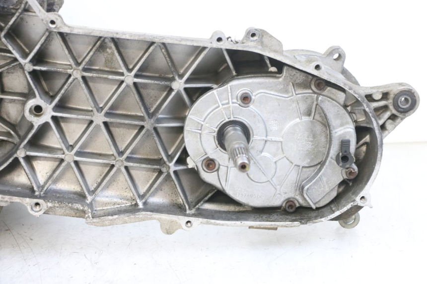 photo de MOTOR PEUGEOT ELYSEO 125 (1999 - 2004) - Zoom calidad de ocasión