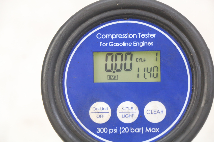 photo de MOTOR HONDA FES PANTHEON 125 (2003 - 2007) - Ángulo de visión alternativo