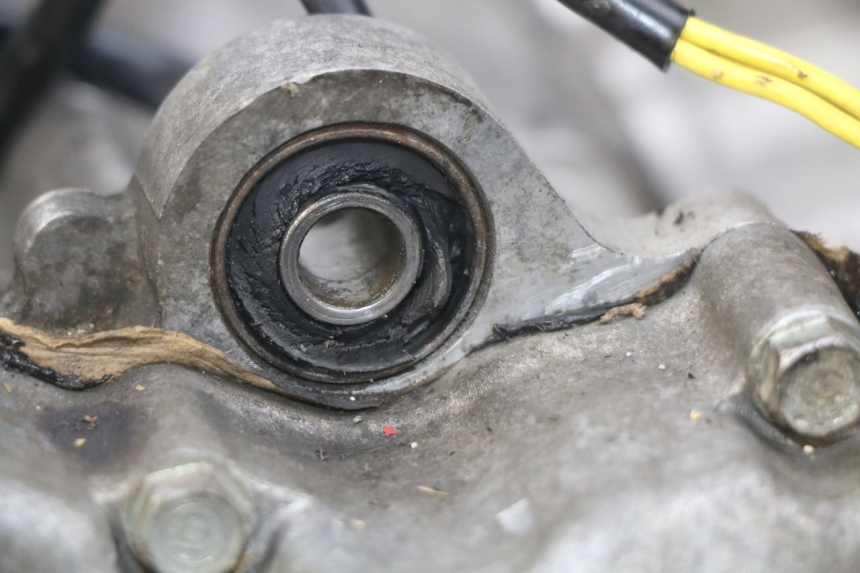 photo de MOTOR HONDA FES PANTHEON 125 (2003 - 2007) - Otra perspectiva