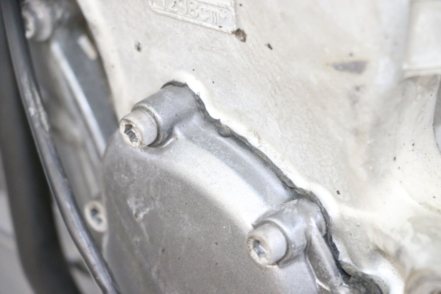 photo de MOTOR YAMAHA FJR ABS 1300 (2006 - 2012) - Inspección visual detallada